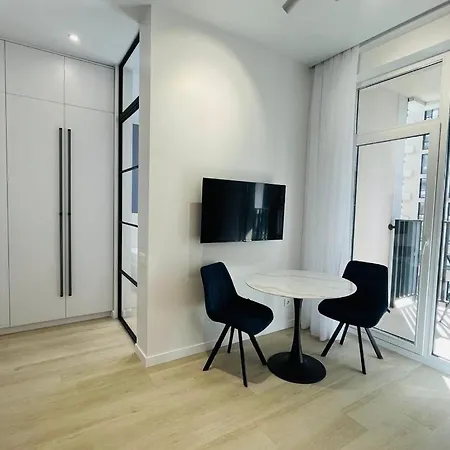 קייב Modern Apartment In The Old Town מראה חיצוני תמונה