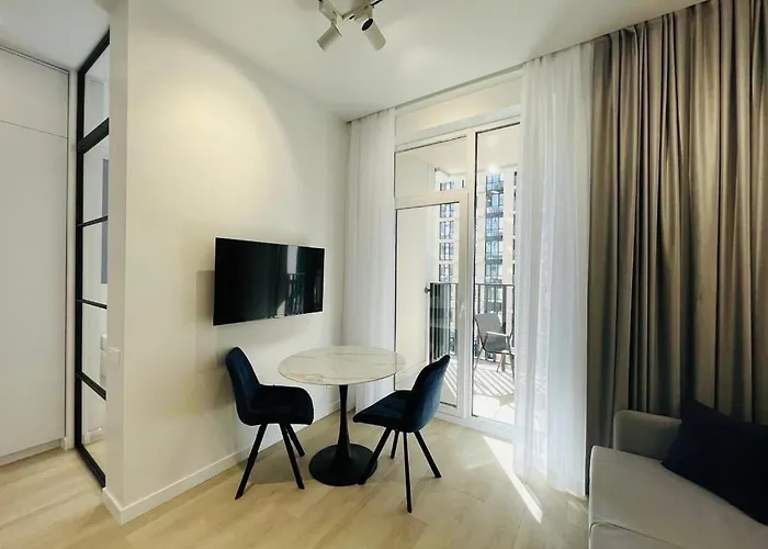 Modern Apartment In The Old Town