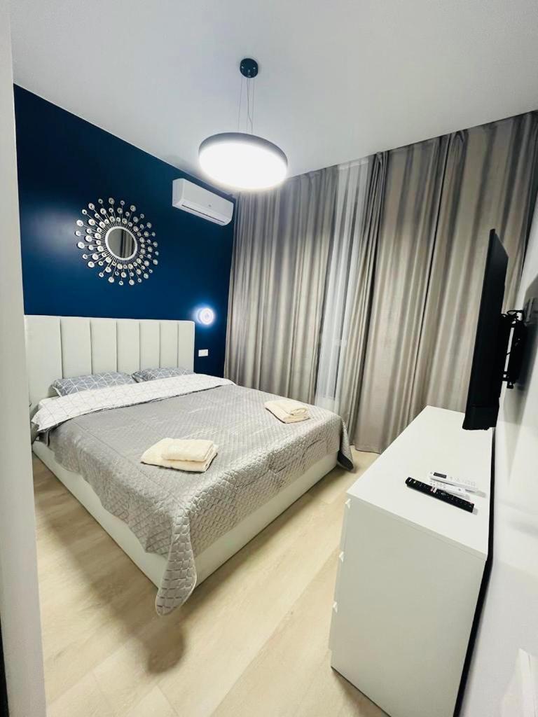 Modern In The Old Town Apartment *